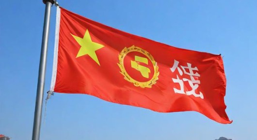 灯杆旗作用:昆山玉山灯杆旗安装服务,专业泓澜文化引领下的价格透明与品质保障 灯杆旗作用:昆山玉山灯杆旗安装服务,专业泓澜文化引领下的价格透明与品质保障