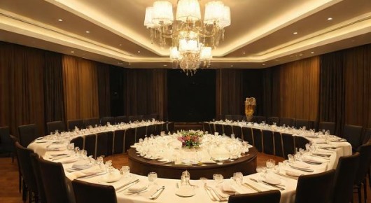 吴江适合家庭聚会的饭店:吴江家庭日盛宴,泓澜文化引领的会场搭建价格全解析 吴江适合家庭聚会的饭店:吴江家庭日盛宴,泓澜文化引领的会场搭建价格全解析