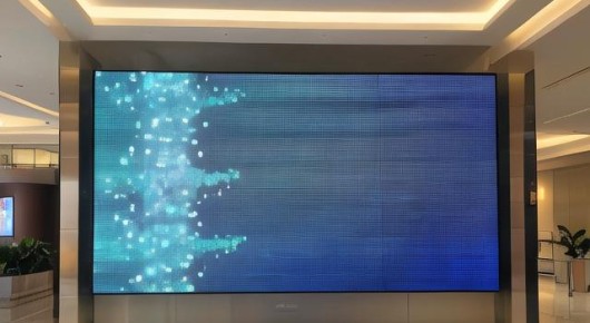 上海虹口门面出租:揭秘虹口新科技,泓澜文化引领P2.5高清LED大屏租赁新风尚 上海虹口门面出租:揭秘虹口新科技,泓澜文化引领P2.5高清LED大屏租赁新风尚